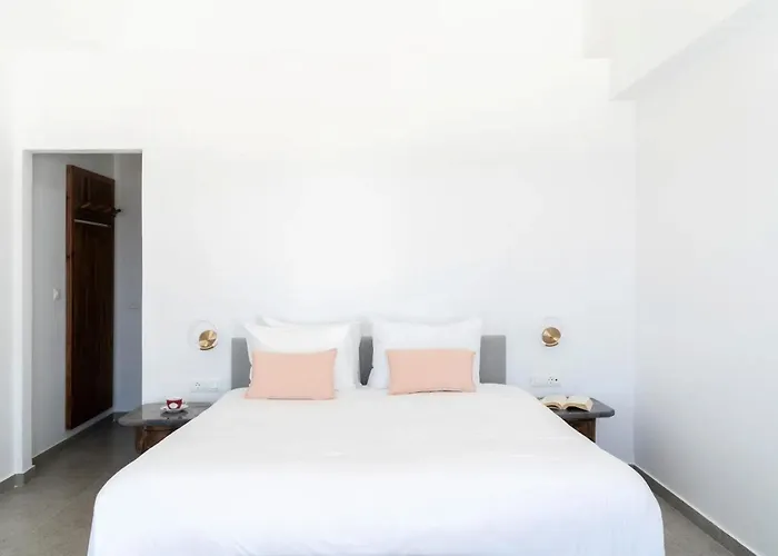 Amazing Santorini Blue Horizon 1 Bedroom Outdoor Plunge Pool Villa Oia